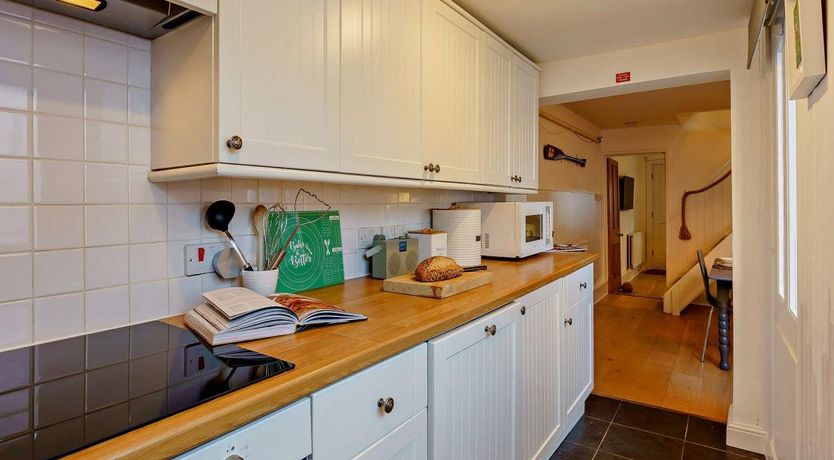 Photo of 2 Bed in Cowes