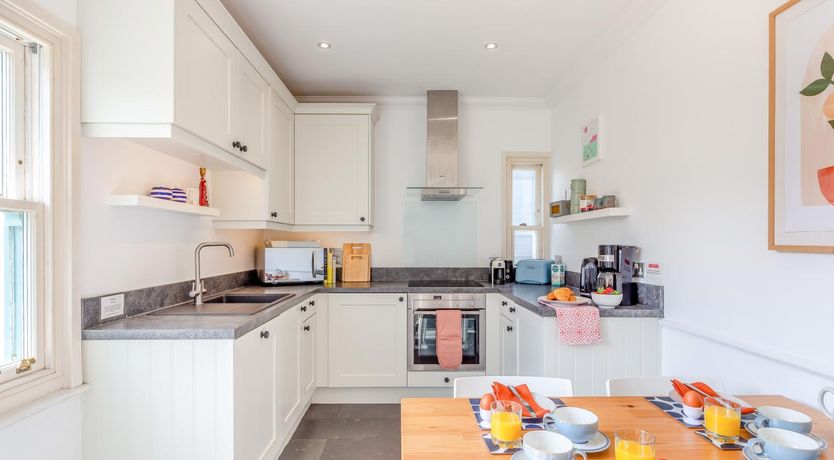 Photo of 2 Bed in Newquay