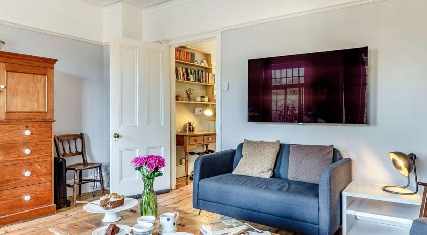 Photo of 4 Bed in Mortehoe