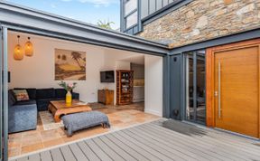 Photo of 3 Bed in Brixham