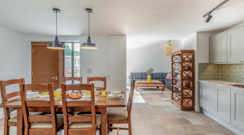 Photo of 3 Bed in Brixham