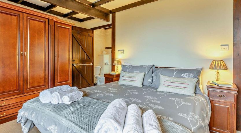 Photo of 2 Bed in Dulverton