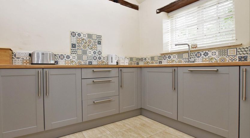 Photo of 2 Bed in Abergavenny