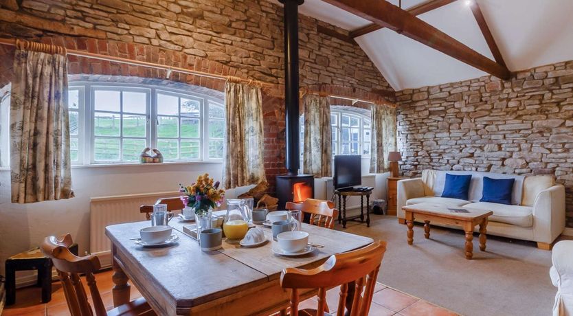 Photo of 2 Bed in Abergavenny