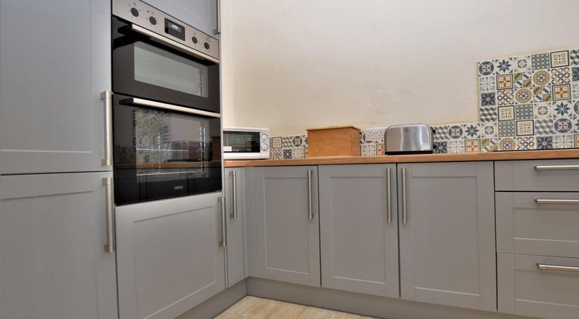 Photo of 2 Bed in Abergavenny