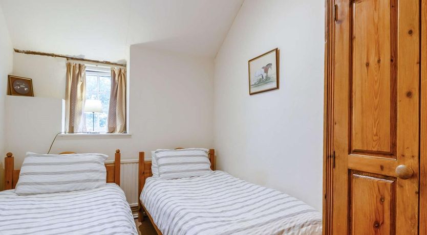 Photo of 2 Bed in Abergavenny