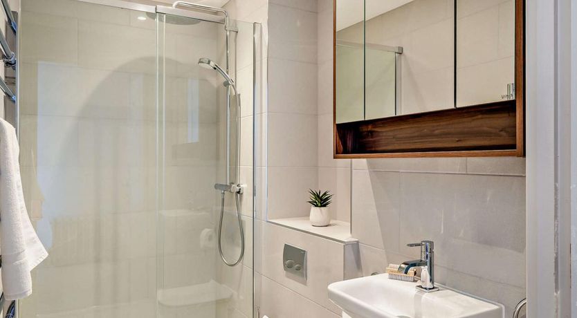 Photo of 2 Bed in Arnside