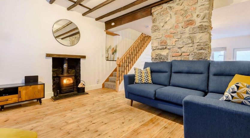 Photo of 3 Bed in Tenby