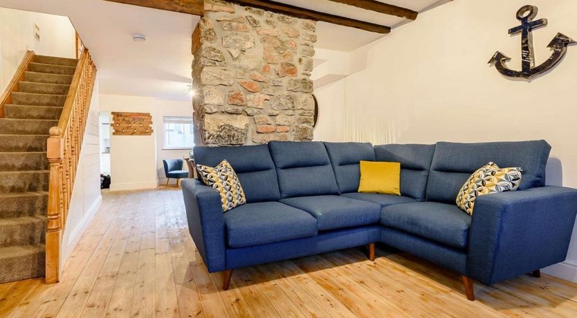 Photo of 3 Bed in Tenby