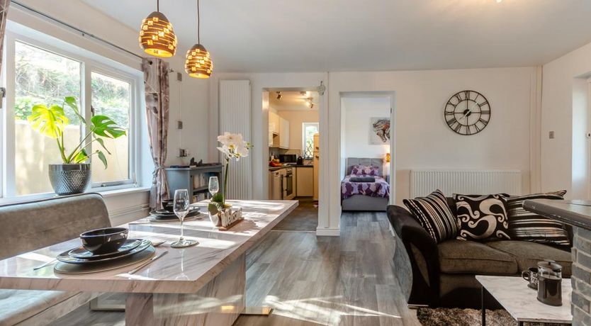 Photo of 2 Bed in Afonwen