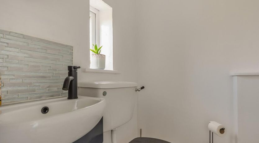 Photo of 2 Bed in Afonwen