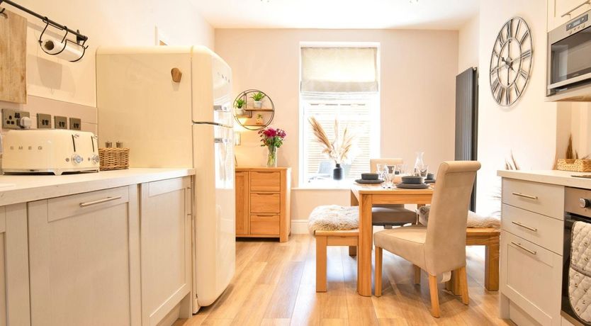 Photo of 2 Bed in Bakewell