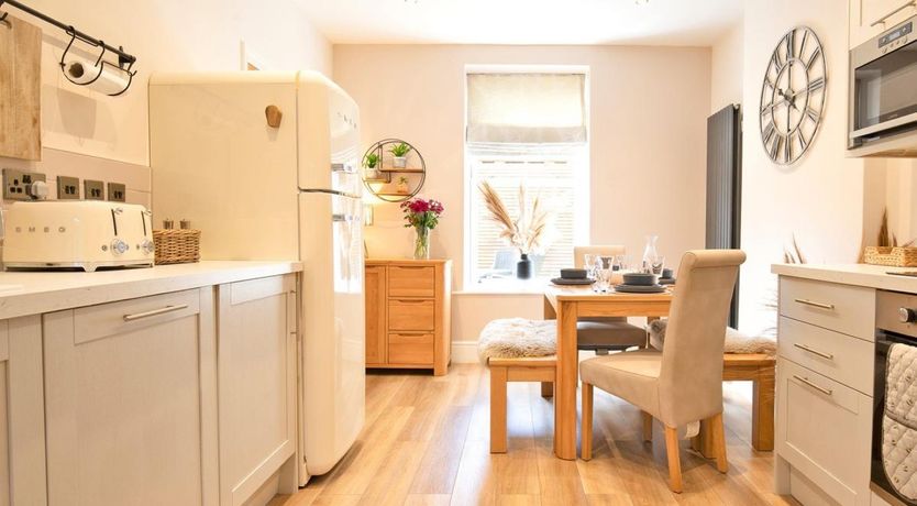 Photo of 2 Bed in Bakewell