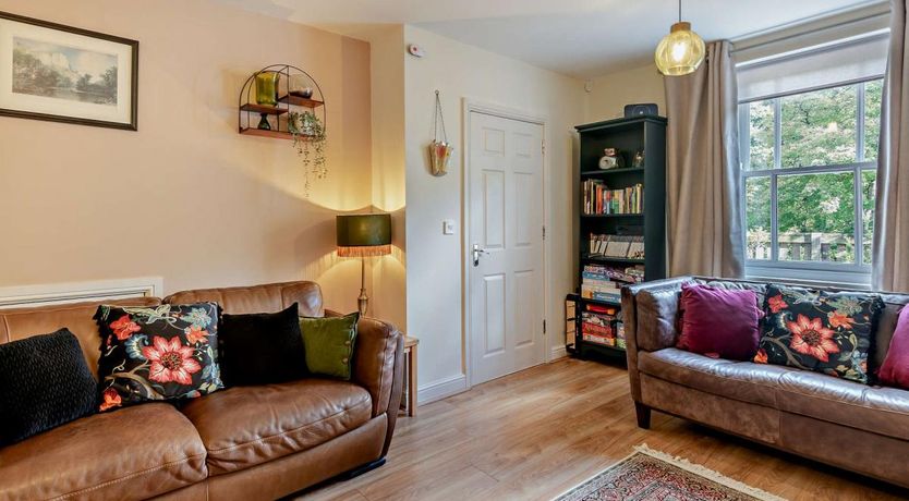 Photo of 3 Bed in Matlock