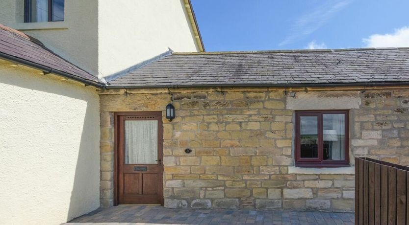 Photo of Dairymaid's Cottage