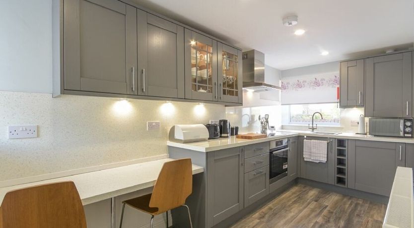 Photo of Dairymaid's Cottage