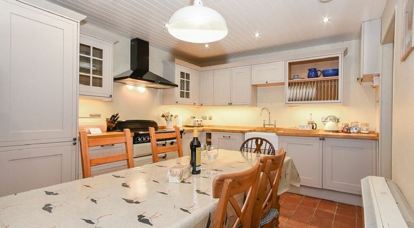 Photo of Sandpiper Cottage (Low Newton)