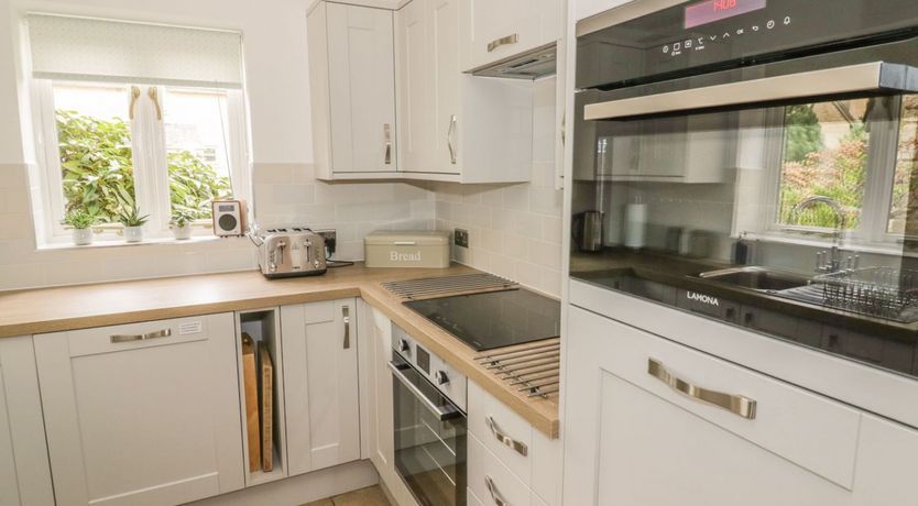 Photo of Bridge House