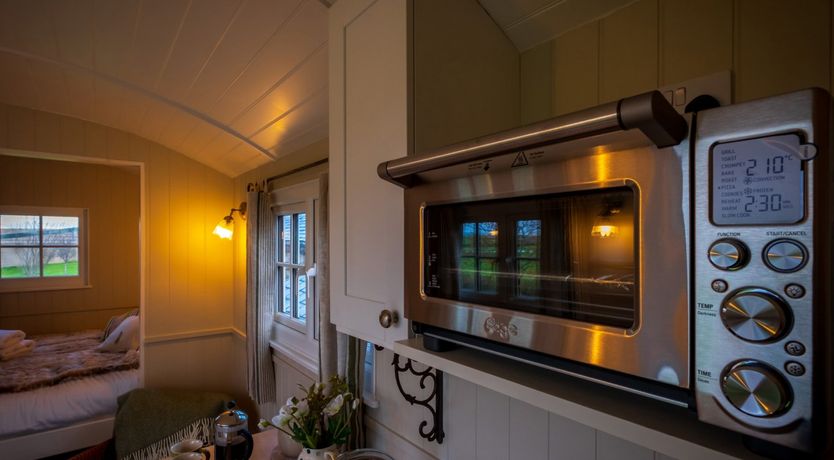 Photo of The Pleasant Hut at MountPleasant Farm