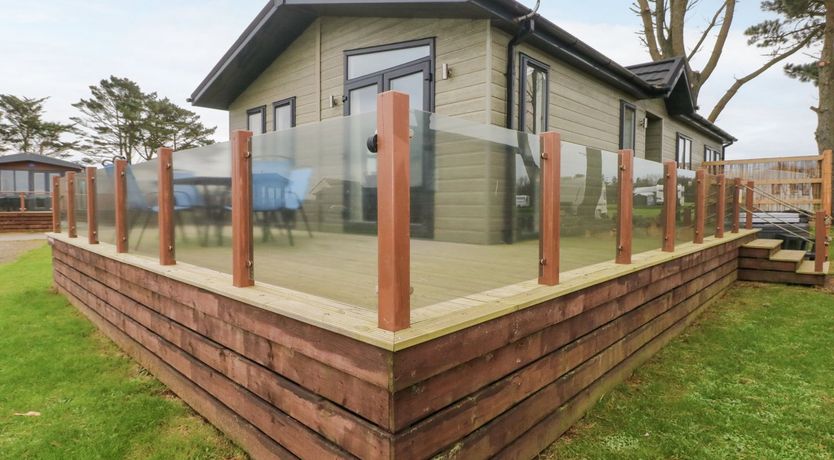 Photo of Driftwood Lodge