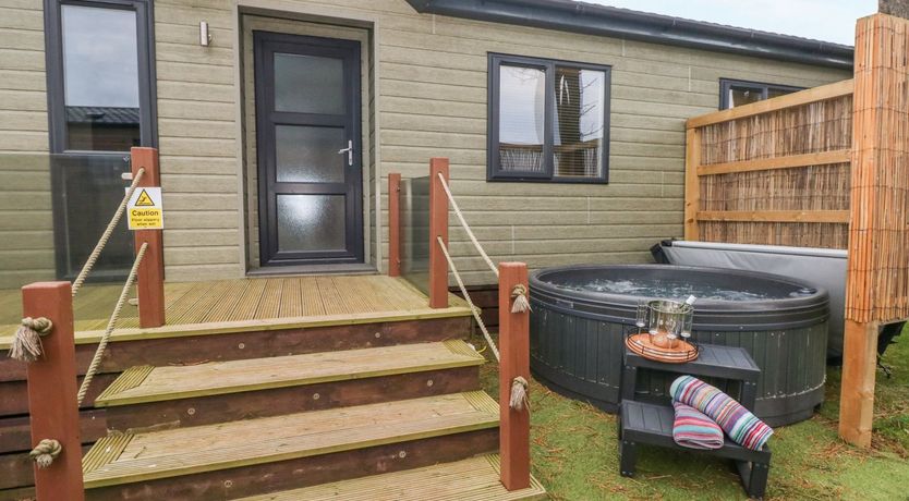 Photo of Driftwood Lodge