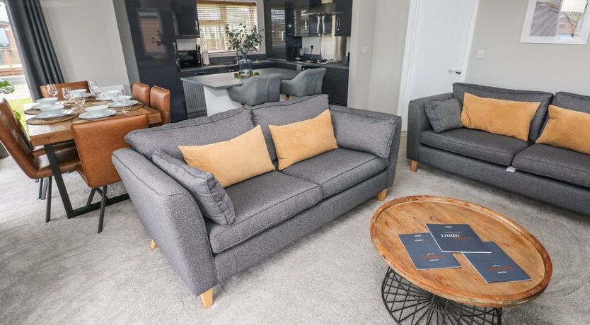 Photo of Driftwood Lodge