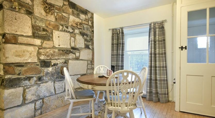 Photo of West End Cottage