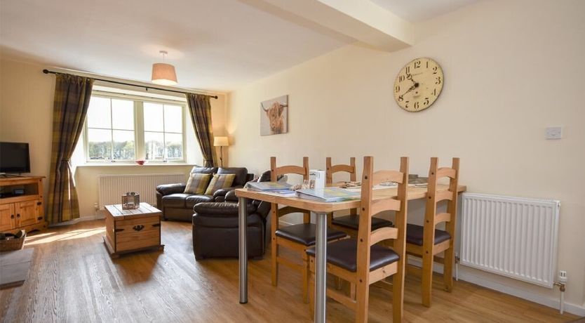 Photo of Castle View (Glororum)