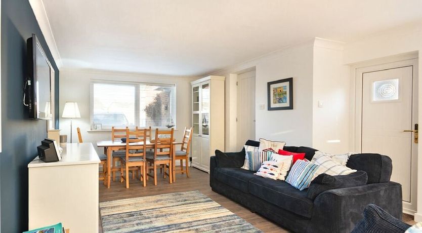 Photo of Stones Throw