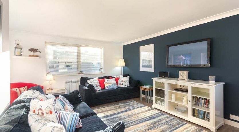 Photo of Stones Throw