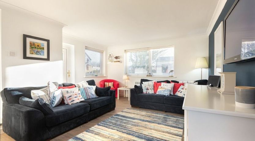 Photo of Stones Throw