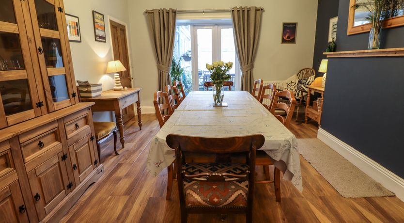 Photo of Number Seventeen