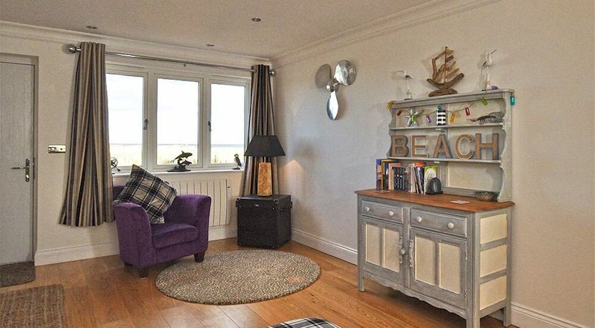 Photo of Farne Cottage