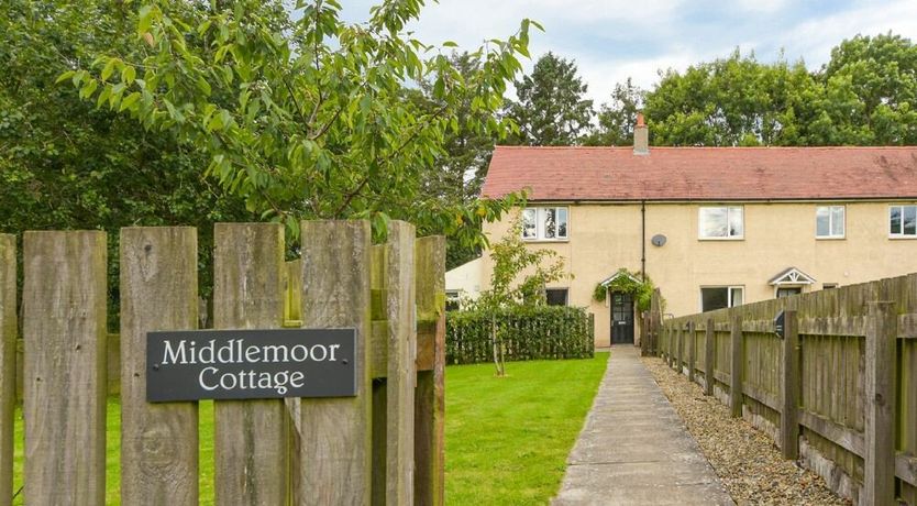 Photo of Middlemoor Cottage