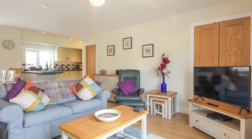 Photo of Schooner Court No1