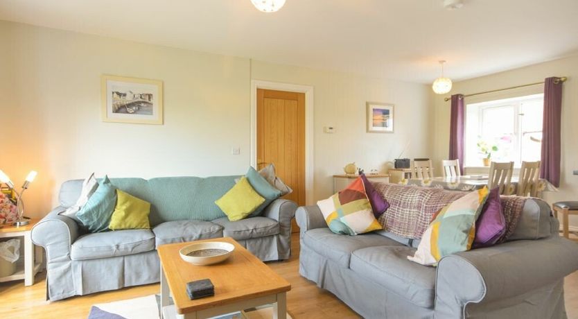 Photo of Schooner Court No1