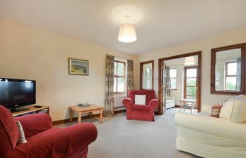 Smithy Court Holiday Cottage