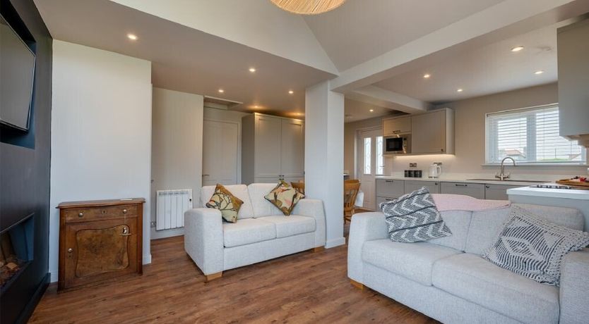 Photo of Castle View (Bamburgh)