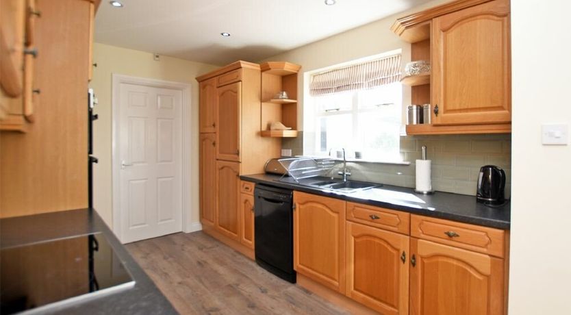 Photo of Armstrong Cottages No22