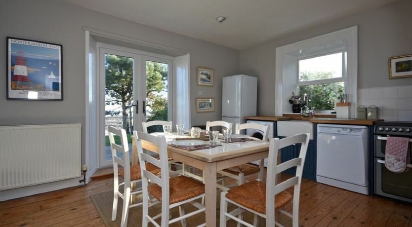 Photo of Pebble Cottage