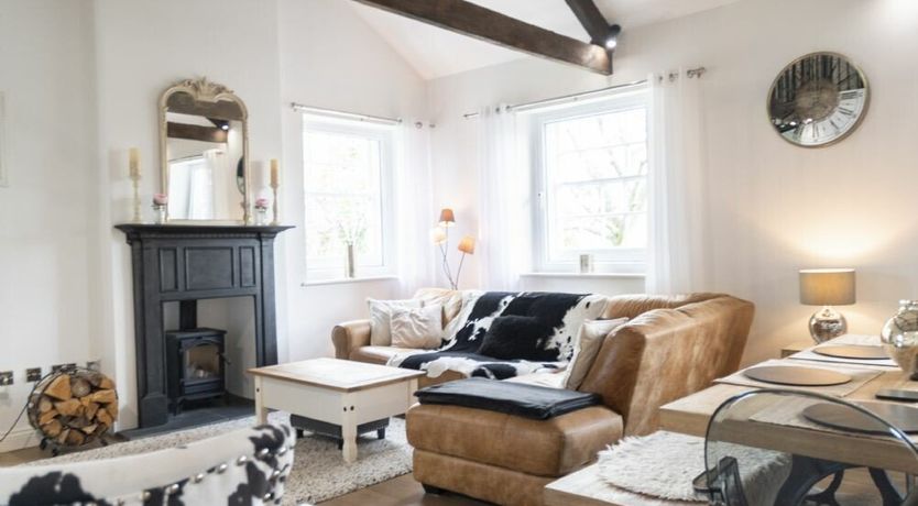 Photo of Treetops, Alnwick