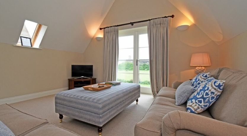 Photo of Sandpiper (Bamburgh)