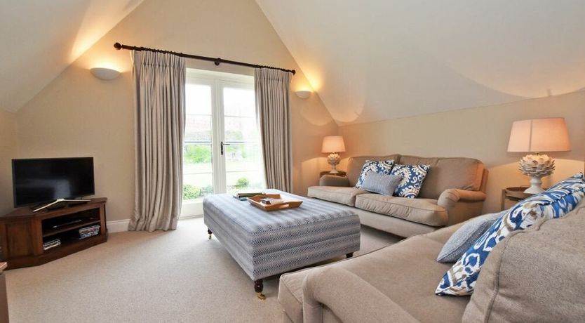 Photo of Sandpiper (Bamburgh)