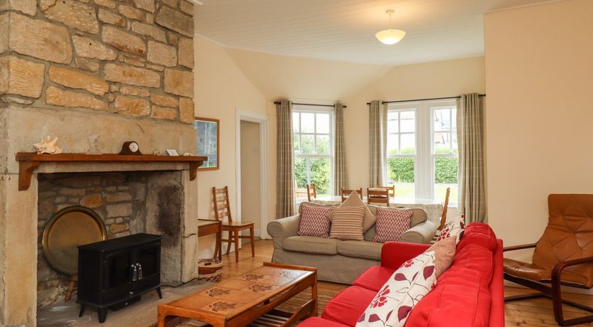 Photo of Armstrong Cottages No2