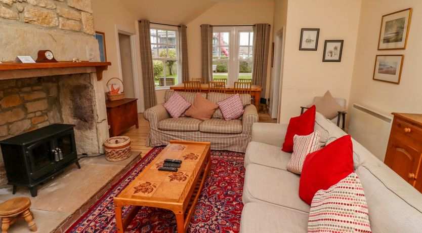 Photo of Armstrong Cottages No2