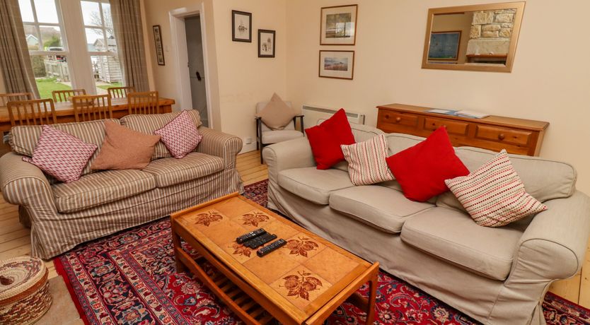 Photo of Armstrong Cottages No2