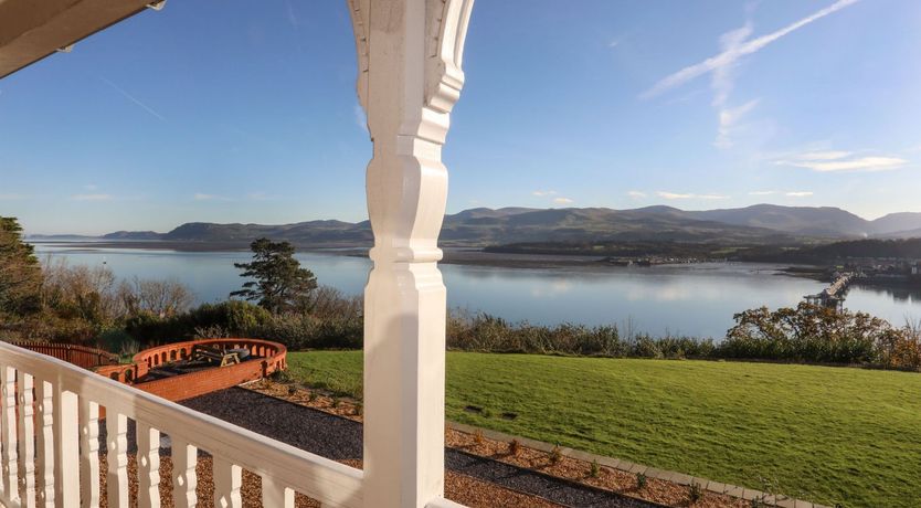 Photo of Bryn Mel Manor Straits View