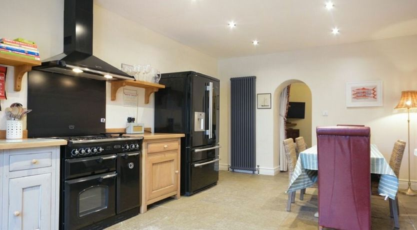 Photo of Charlton Cottage