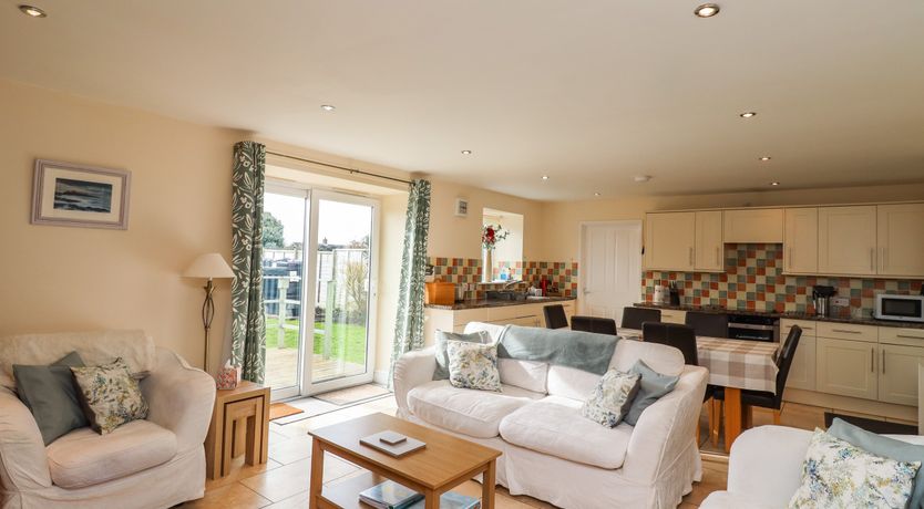 Photo of Sunshine Cottage