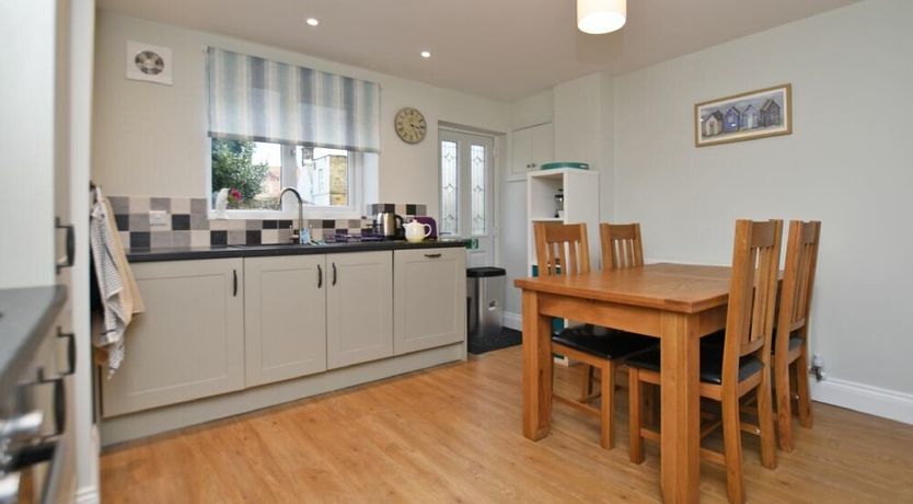 Photo of Schooner Court No2